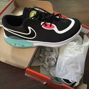 Brand NEW NEVER WORN